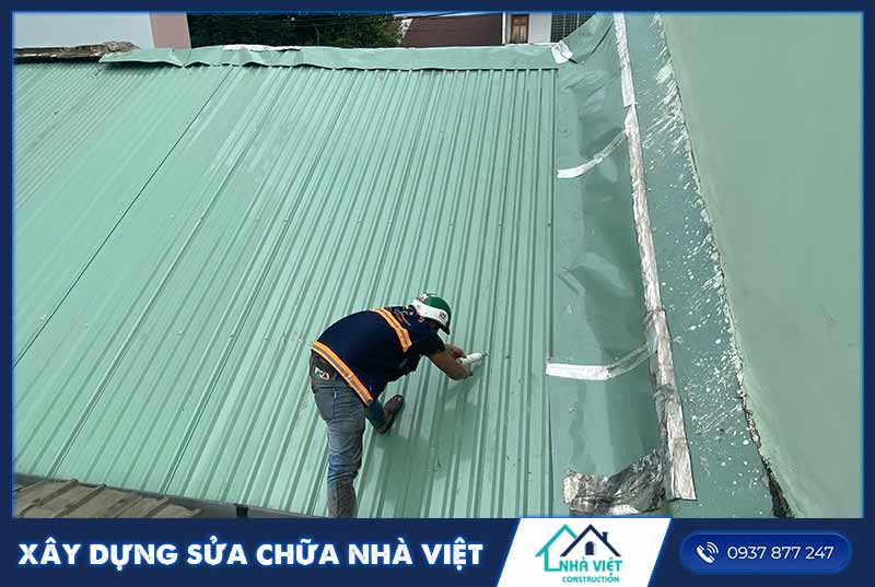 xaydungsuachuanhaviet.vn.vn-cách khắc phục mái tôn bị dột