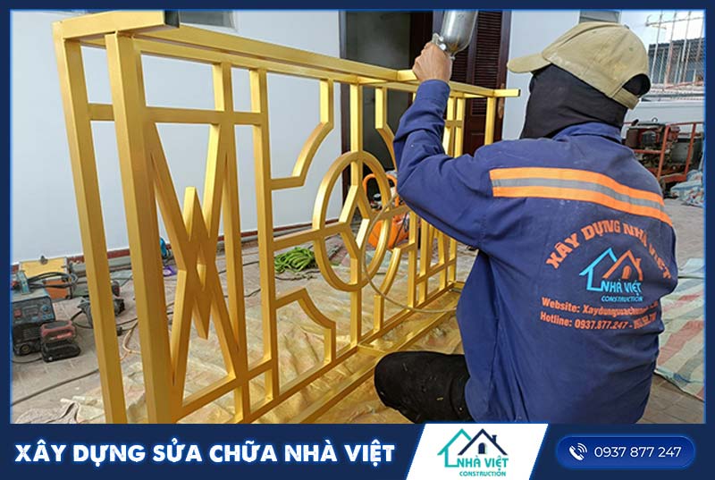 Thợ sơn cửa sắt tại tphcm