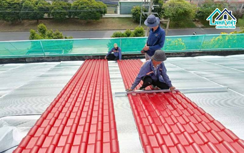 Nâng mái nhà có cần xin phép không? Những trường hợp nâng mái nhà bắt buộc phải xin giấy phép