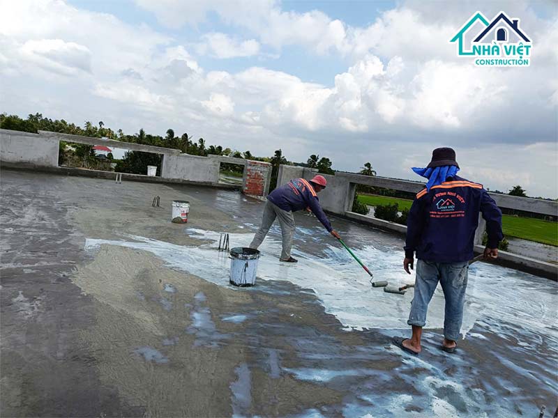 Thi công chống thấm sàn mái