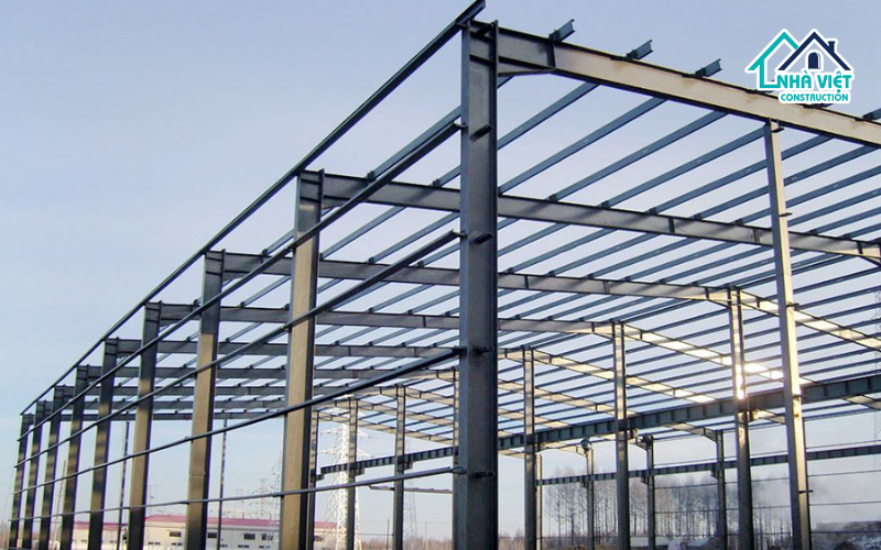 Báo giá nhà xưởng kết cấu thép trọn gói chi tiết 2026