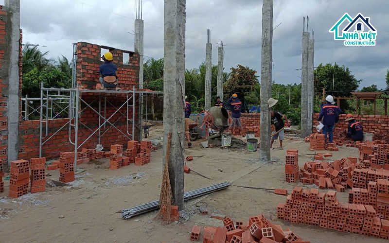 Xây nhà trọn gói quận Tân Bình là hình thức xây dựng mà gia chủ giao toàn bộ quá trình thi công cho một nhà thầu duy nhất
