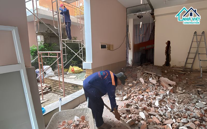Hạng mục cấu trúc và kiến trúc không gian đóng vai trò quan trọng khi cải tạo nhà 2 tầng chữ L