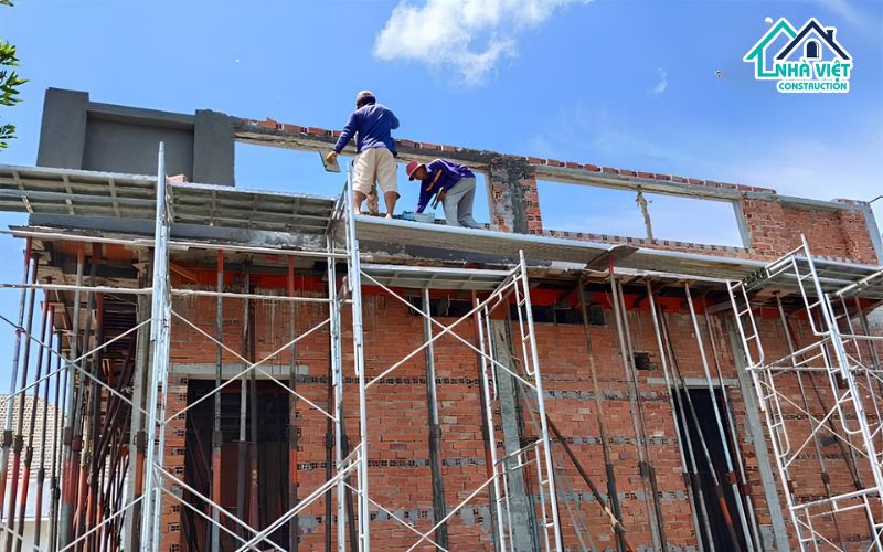 Chi phí xây nhà 1 trệt 1 lầu 80m2 là bao nhiêu?