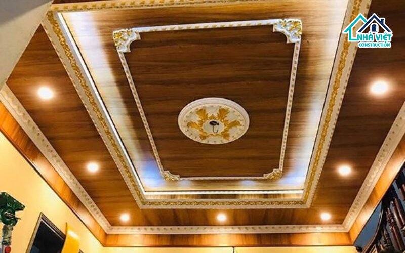 Mẫu trần nhựa trắng tối giản